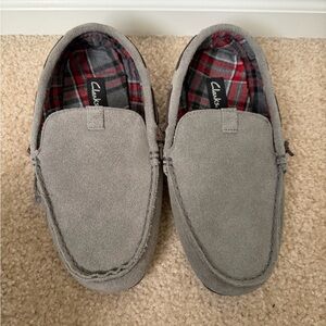 Clarks Men's Suede Loafers in Gray
